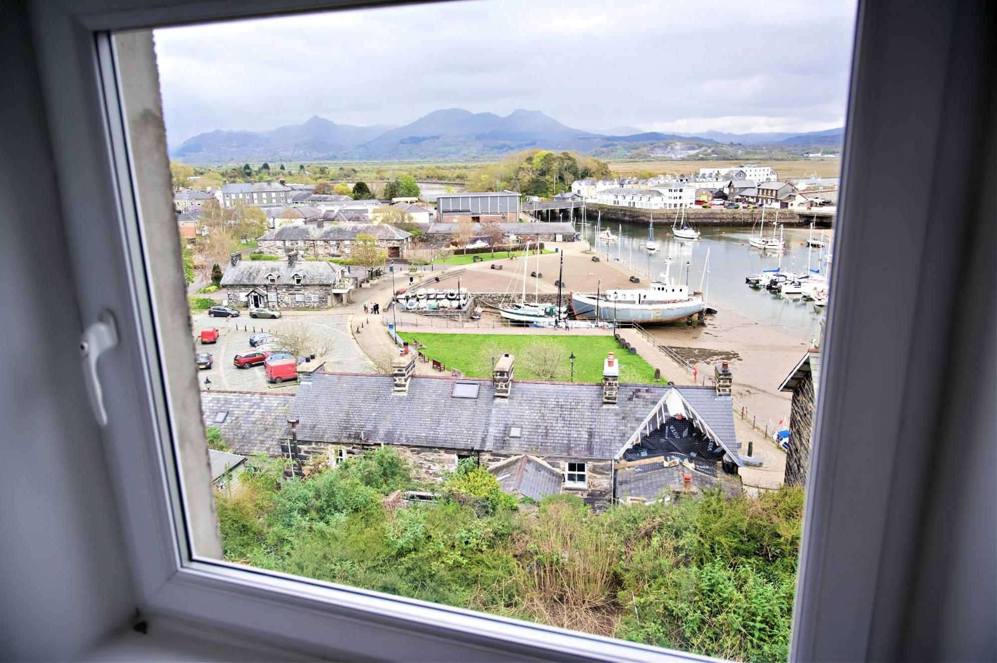 Harbour & Mountain Views, Porthmadog House, Sleeps 9, 4 Bedrooms, Two And Half Bathrooms Exterior foto